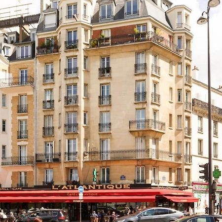 Beautiful Apartment With A View Of Eiffel Tower In Center Paris Eksteriør bilde