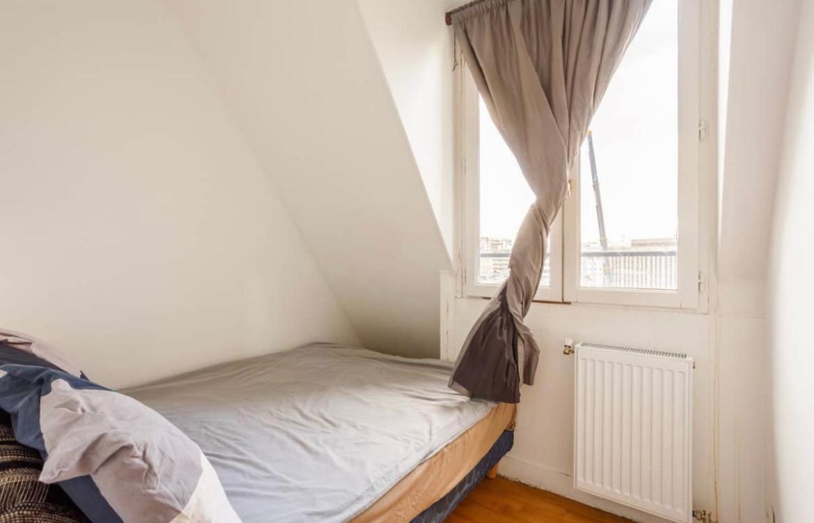 Beautiful Apartment With A View Of Eiffel Tower In Center Paris Eksteriør bilde